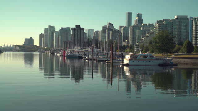Carbón-puerto,-Vancouver-paisaje-urbano-4K-UHD