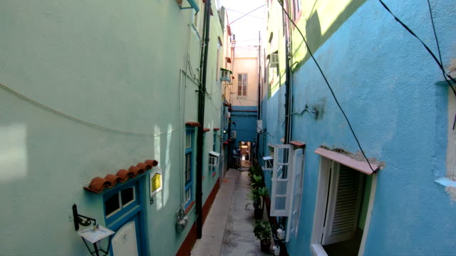 Pintorescas-calles-y-callejones-de-la-Habana-Vieja-Cuba