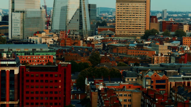 Vista-aérea-de-la-Southbank-Londres-incluyendo-el-fragmento,-UK