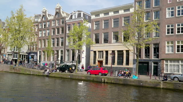 La-vista-del-paisaje-urbano-de-la-ciudad-de-Amsterdam