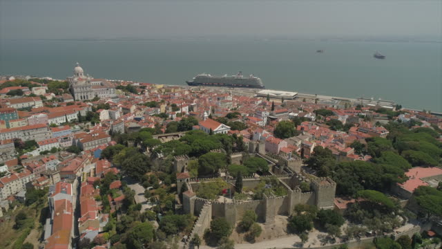 Portugal-Tag-Zeit-Lissabon-Stadtbild-aerial-Panorama-4k