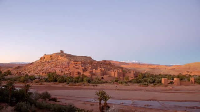 Old-castle-Kasbah-Ait-Ben-Haddou-sunset--timelapse