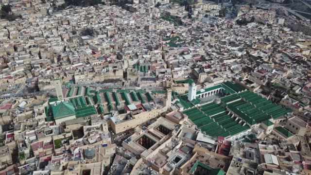 Aerial-view-on-medersa-in-old-Medina-in-Fes