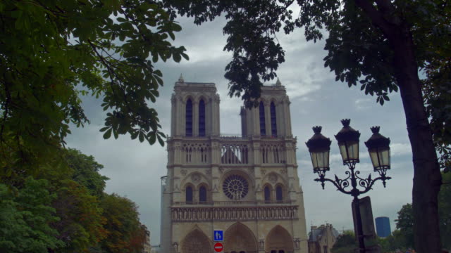 Iglesia-de-notre-dame-de-París,-Francia