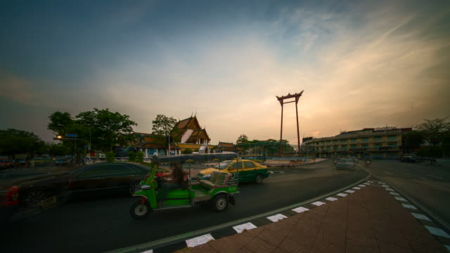 4k-time-lapse,-Giant-Swing,-Bangkok,-Thailand