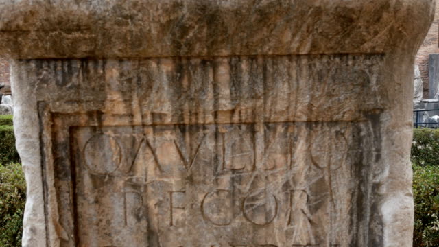 Römische-Marmor-Grab,-Rom