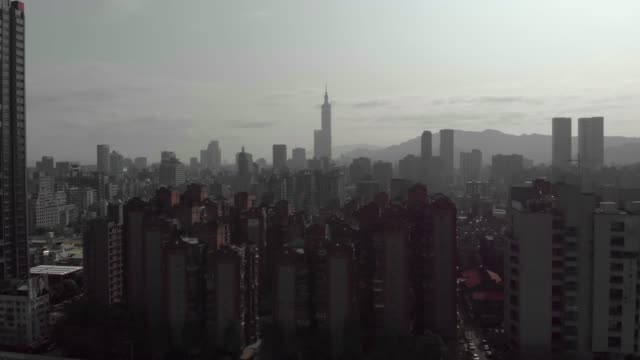 Vista-aérea-de-la-ciudad-de-Taipei