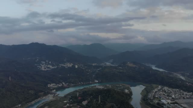 Aerial-view-of-Xindian-River