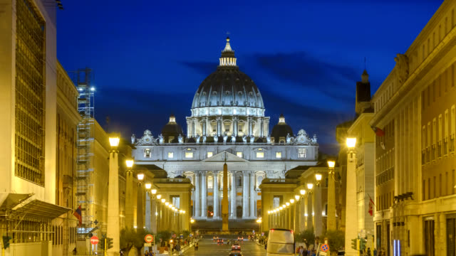 Rome-Vatican-Italy-time-lapse-4K,-city-skyline-night-timelapse-at-Saint-Peter-Basilica