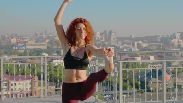 yoga-and-pilates-exercises-on-the-roof