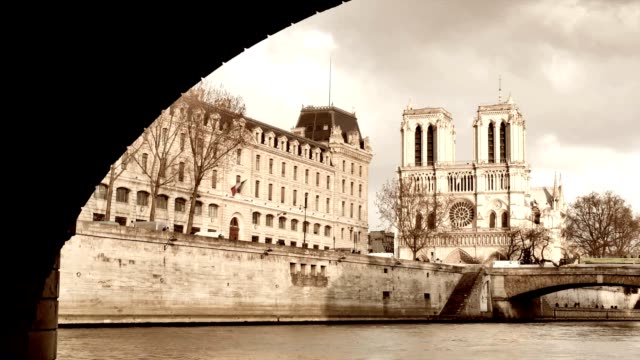 Notre-Dame-Cathedral,-Paris,-France
