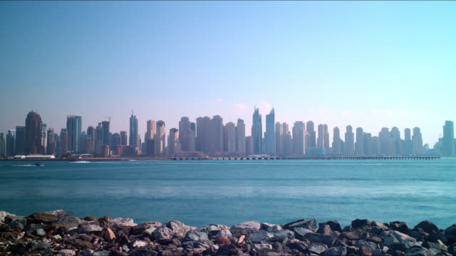 dubai-marina-panoramic-time-lapse