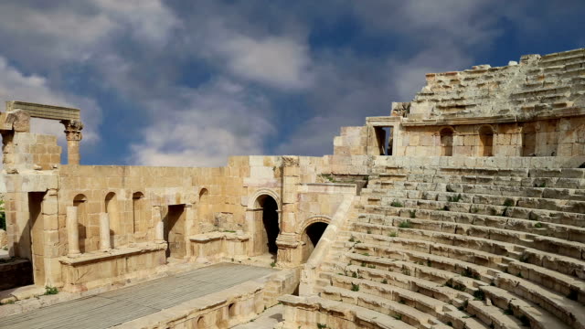 Amphitheater-in-Jerash-(Gerasa-der-Antike),-die-Hauptstadt-und-größte-Stadt-Jerash-Governorate,-Jordanien