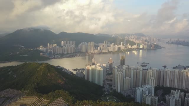 Escena-de-amanecer-de-la-ciudad-de-Hong-Kong