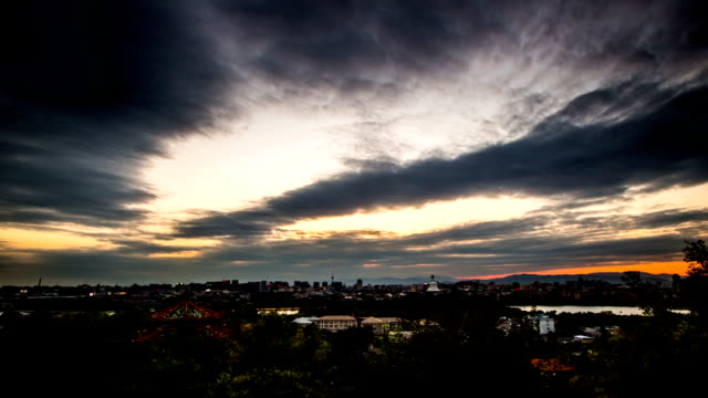 Beijing,-China-Sept.-29,-2014:-The-amazing-view-of-sunset-from-Jingshan-Park-in-Beijing,-China