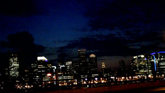 Skyline-of-Boston-at-night