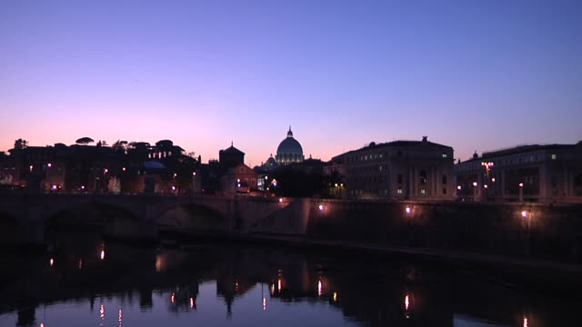 Saint-Peter-Basilica-at-dusk