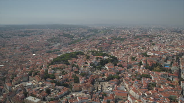Portugal-verano-día-tiempo-Lisboa-paisaje-urbano-alta-antena-panorama-4k
