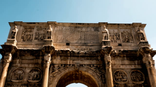 Hyperlapse-del-día-del-arco-de-Constantino,-cerca-del-Coliseo,-Roma-Italia