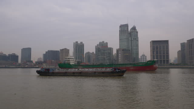 trüben-Abend-shanghai-Stadt-Fluss-Verkehr-Bucht-Panorama-4k-China