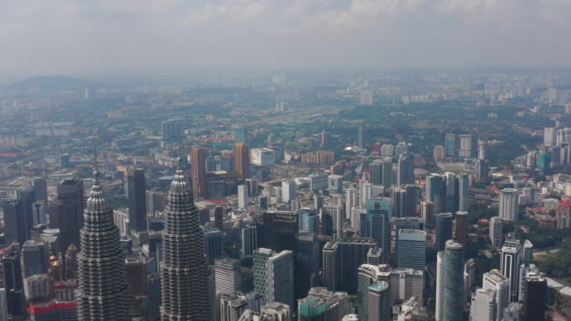 Sonnliche-Tag-Kuala-Lumpur-Innenstadt-Innenstadt-Luftbild-4k-malaysia