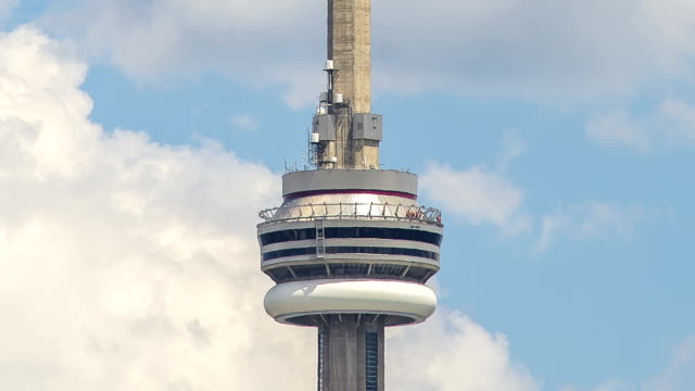 Timelapse-of-the-CN-Tower