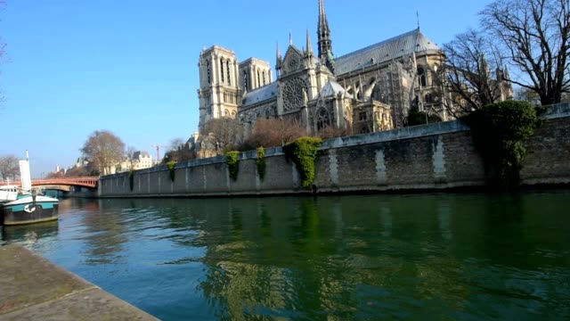 Notre-Dame-Cathedral,-Paris,-France