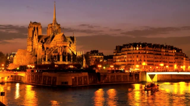 Sunset-Kathedrale-Notre-Dame,-Paris,-Frankreich