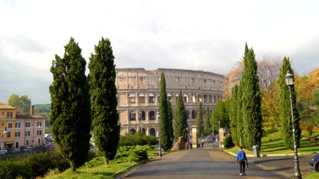 Genauer-Blick-des-Kolosseums-in-Rom-Italien-gefunden