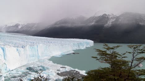 A-wide-shot-of-a-massive-glacier-1