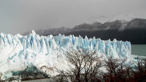 A-wide-shot-of-a-massive-glacier-4