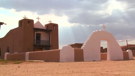 An-old-adobe-church-stands-at-the-Taos-pueblo-in-New-Mexico