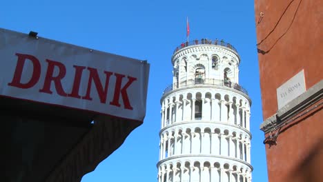 A-snack-stand-serves-cold-drinks-near-the-Leaning-Tower-of-Pisa-in-Italy-1