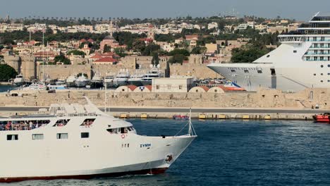 Cruise-ships-in-the-ancient-harbor-of-Rhodes-in-the-Greek-Islands