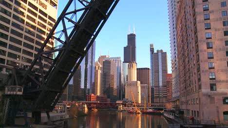 An-open-drawbridge-with-the-Chicago-skyline-behind