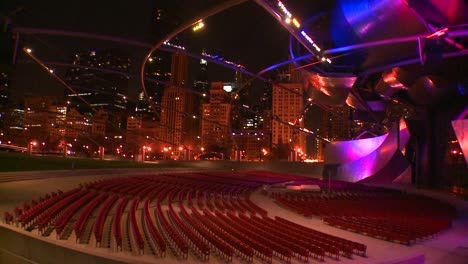 Nighttime-shot-of-the-Jay-Pritzker-Pavilion-in-Chicagos-Millennium-park