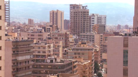 Una-Foto-De-Varios-Rascacielos-Y-Apartamentos-En-Beirut,-Líbano