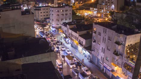 Langsamer-Rückzug-Aus-Dem-Hohen-Winkel-Der-Nachtzeit-Der-Innenstadt-Von-Amman,-Jordanien