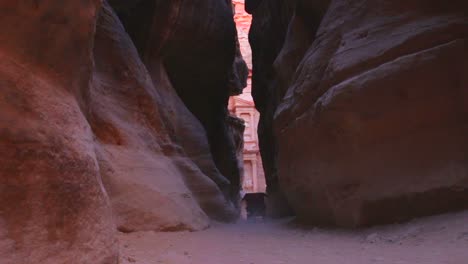Horsecarts-pass-through-the-narrow-canyons-leading-up-to-Petra-in-Jordan-1
