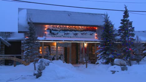 A-general-store-on-the-frozen-tundra-of-Hudson-Bay-Canada