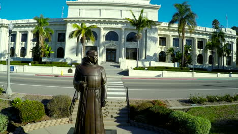 An-aerial-shot-past-the-father-Junipero-Serra-reveals-Ventura-City-Hall-government-building-1