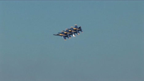 Four-Blue-Angels-jets-fly-in-formation-1