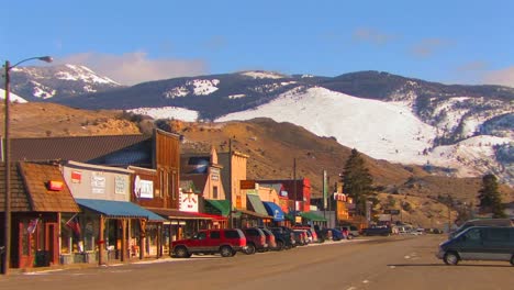The-main-street-of-a-small-town-in-America's-Northwest