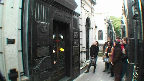 Buenos-Aires-Eva-Peron-grave-1