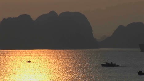 A-beautiful-sunset-over-the-Ha-Long-Bay-in-Vietnam