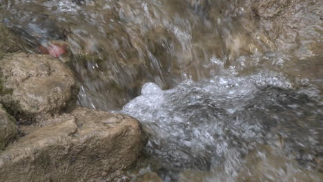 Zoom-in-of-a-small-waterfall-on-the-North-Fork-Matilija-Creek-above-Ojai-California