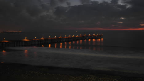 Night-time-lapse-of-clouds-and-waves-at-the-historic-San-Buenaventura-Pier-in-Ventura-California