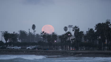 Time-lapse-of-the-full-moon-setting-over-Surfers-Point-in-Ventura-California