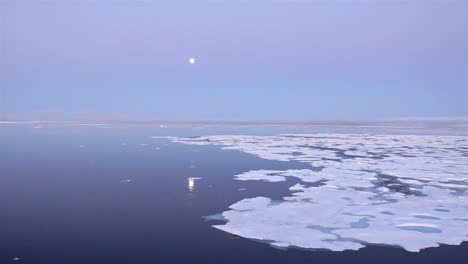 Drifting-past-sea-ice-looking-for-polar-bears-in-Hecla-and-Griper-Trough-off-Baffin-Island-Nunavut-Canada-1