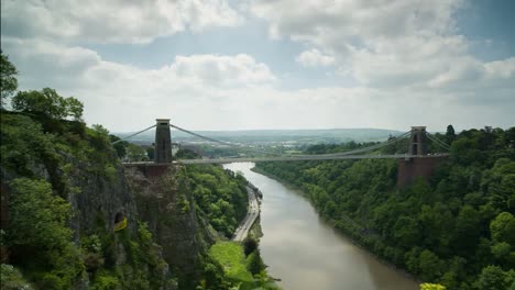 Clifton-Hängebrücke-Roh-00